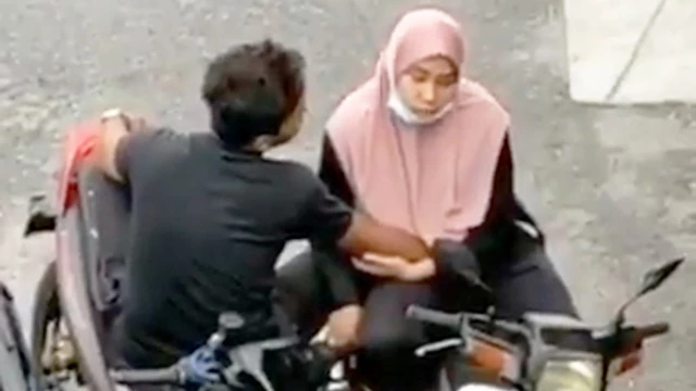 Jilbaber Di Colmek Pacar Sampai Gemetaran