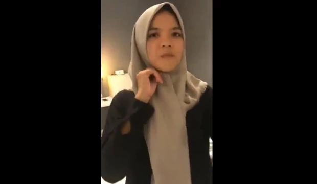 Skandal Jilbaber Manis Di Hotel