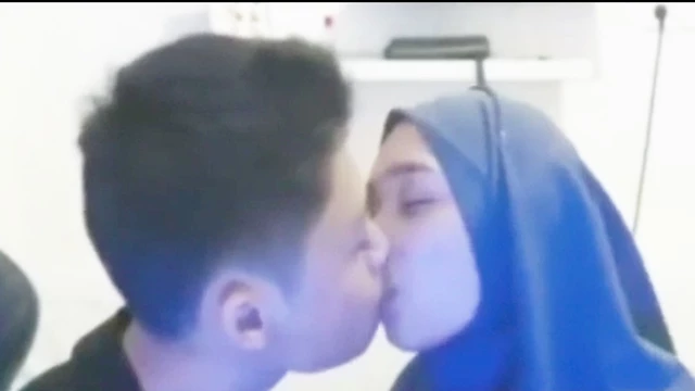 Skandal Youtuber Berjilbab Mesum Sama Pacar